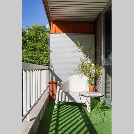 Apartman Art House Renoir Plaza Universitat Sant Antoni